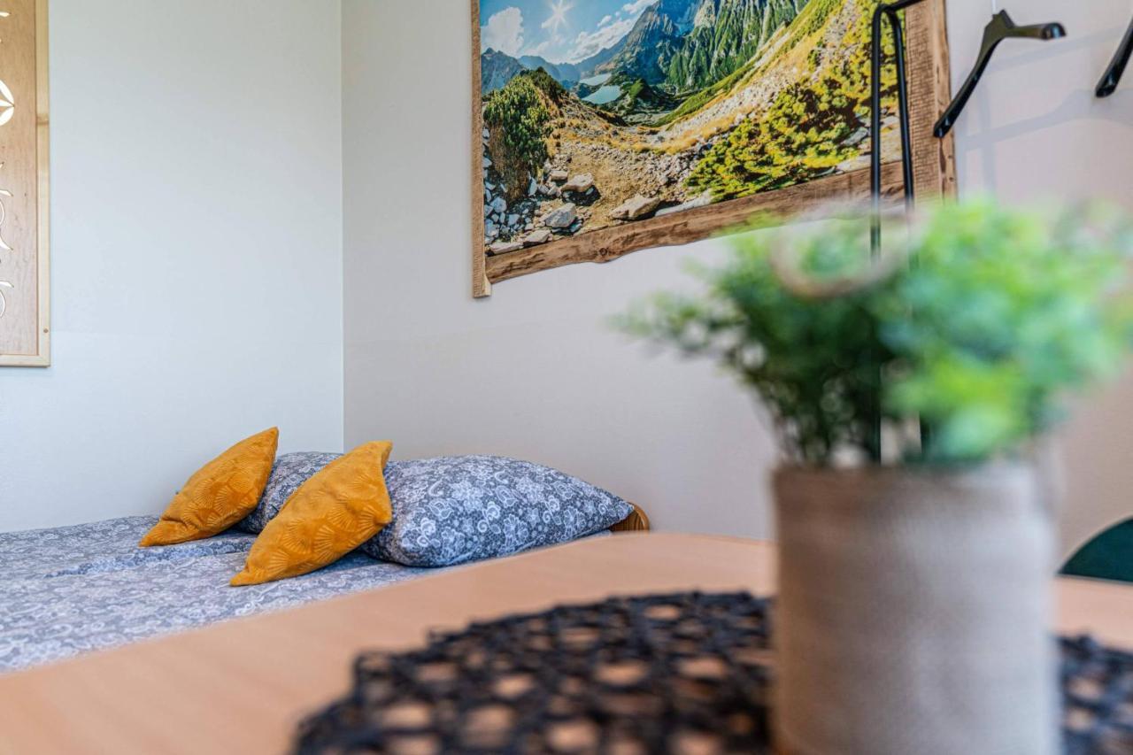 Widokowy Apartament - Pokoje Goscinne Banska Wyzna Eksteriør bilde