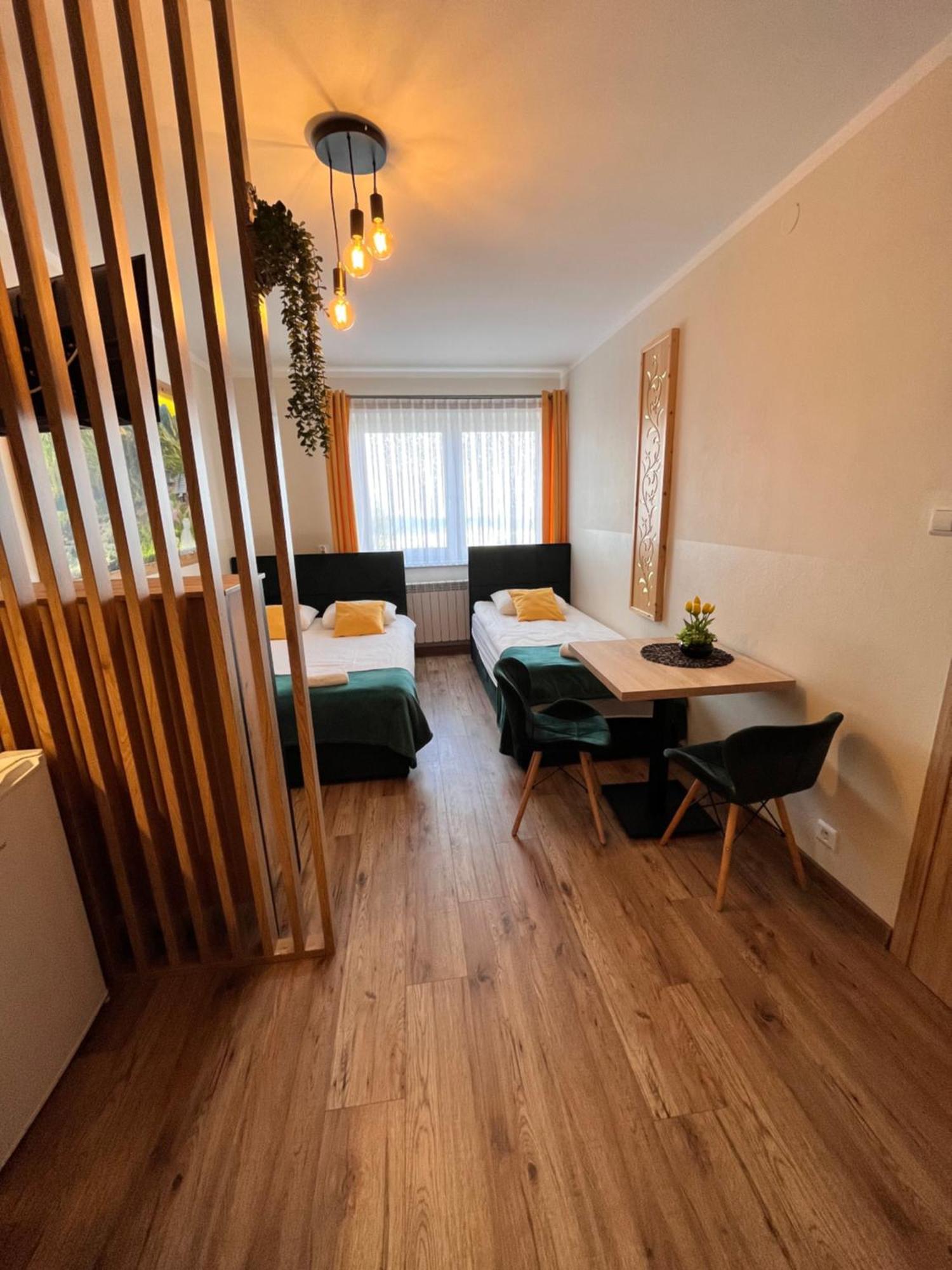 Widokowy Apartament - Pokoje Goscinne Banska Wyzna Eksteriør bilde