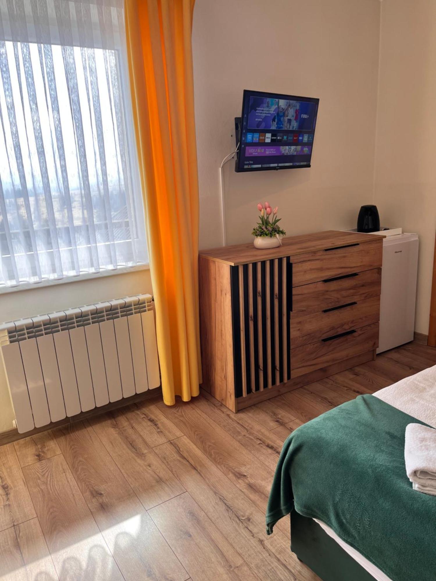 Widokowy Apartament - Pokoje Goscinne Banska Wyzna Eksteriør bilde