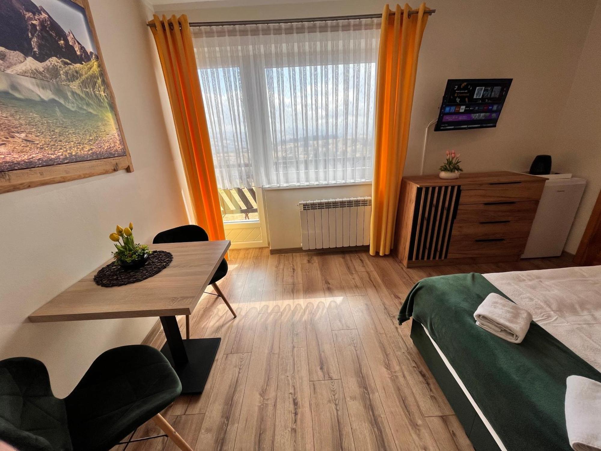 Widokowy Apartament - Pokoje Goscinne Banska Wyzna Eksteriør bilde